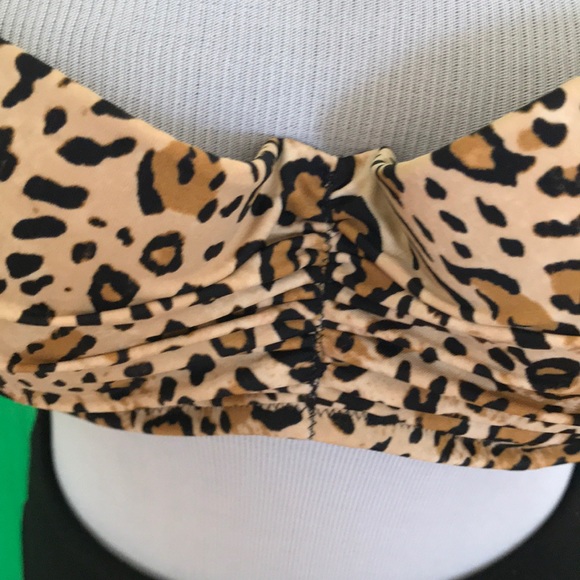 NWOT Victoria’s Secret leopard bikini top 34D - Picture 9 of 9